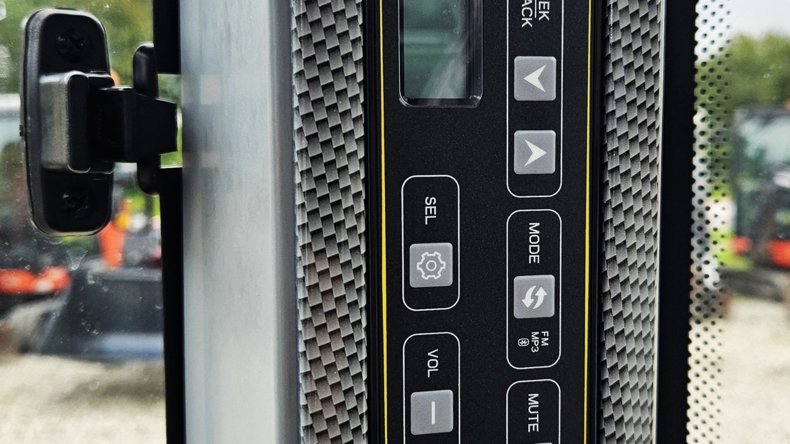 Bagger typu Eurotrac HE26-SR / fabriksny / Engcon rotortilt / Yanmar motor / skovlsæt, Gebrauchtmaschine v Arden (Obrázek 21)