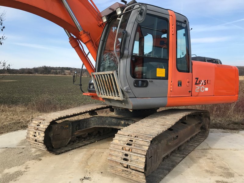 Bagger des Typs Hitachi Zaxis 210, Gebrauchtmaschine in Schattendorf (Bild 1)