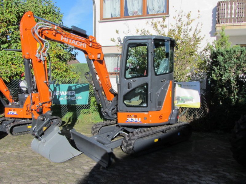 Bagger des Typs Hitachi ZX 33 U-6, Neumaschine in Achern (Bild 1)