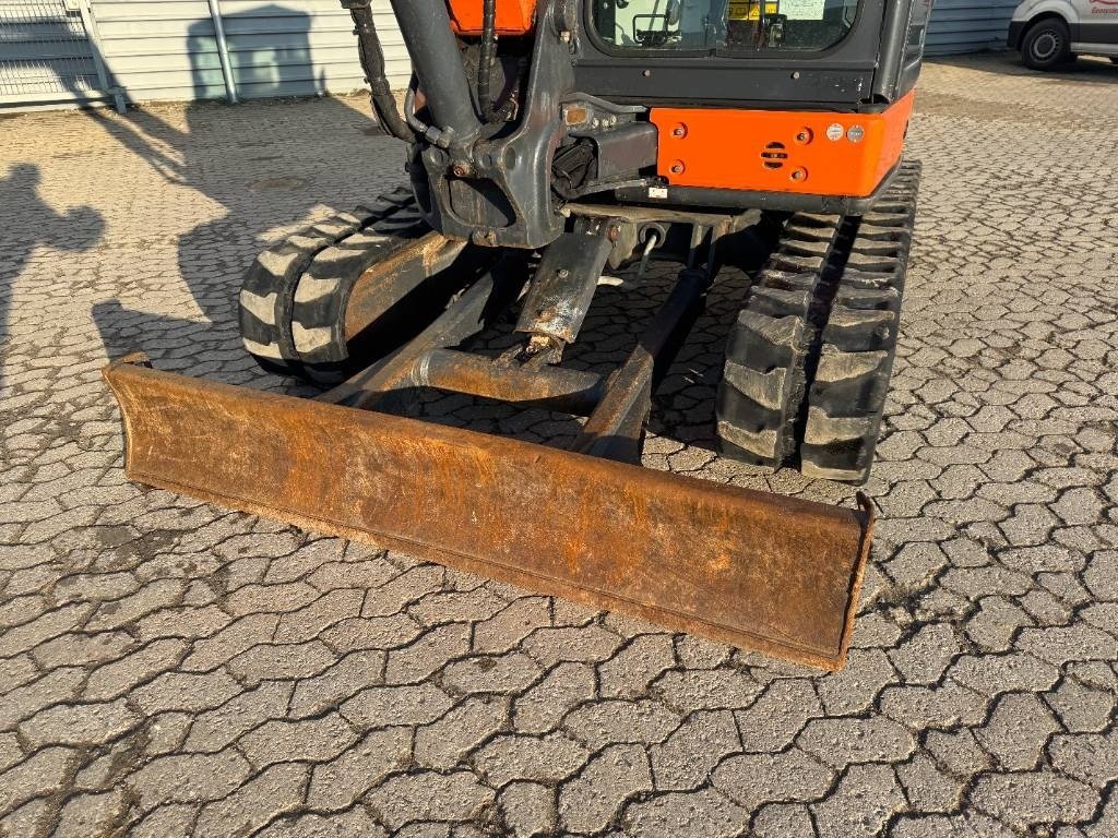 Bagger от тип Hitachi ZX 55 U-5 A, Gebrauchtmaschine в Vojens (Снимка 15)