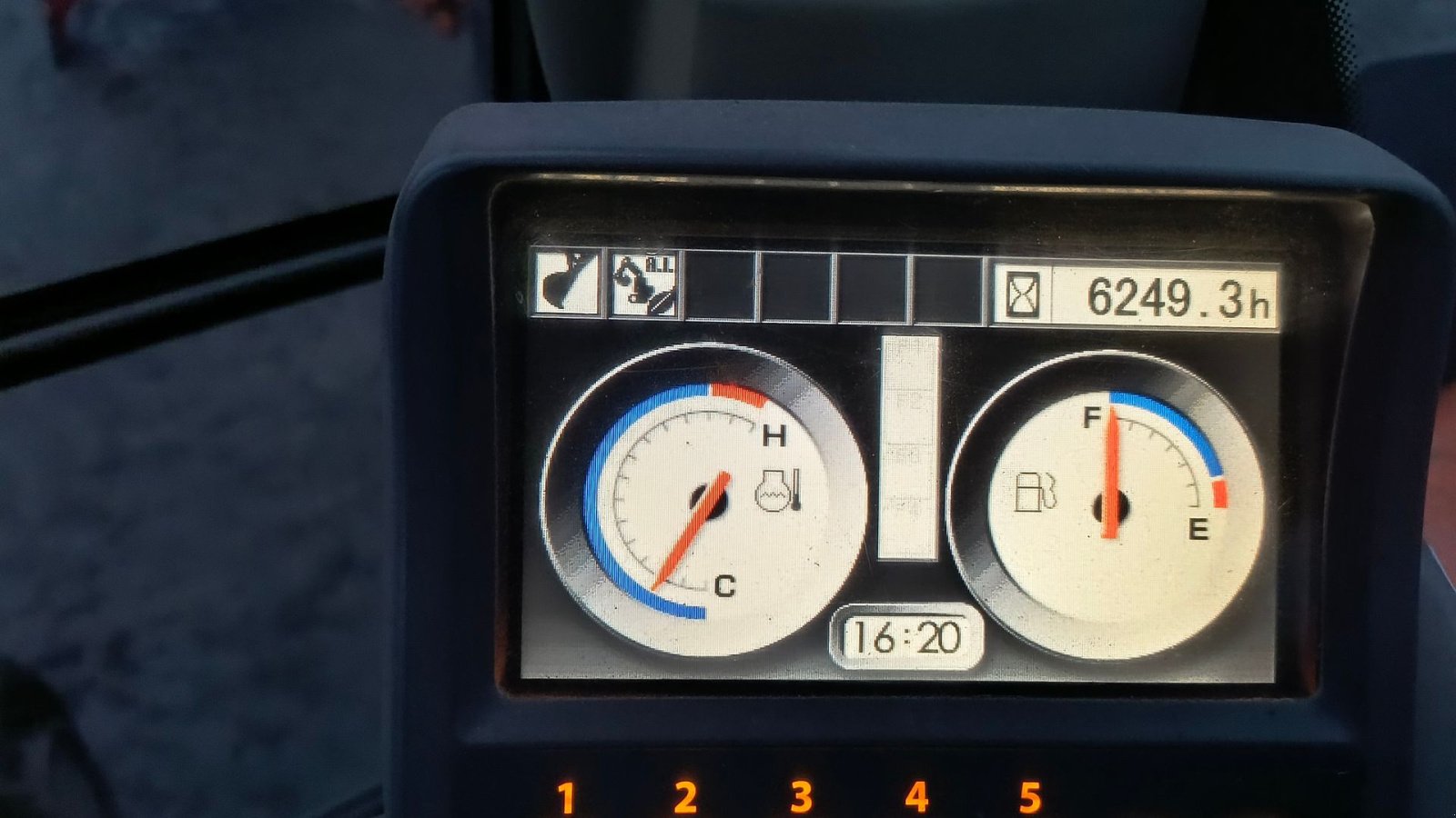 Bagger vrste Hitachi ZX 85 Zaxis ZX85 USBLC-3, Gebrauchtmaschine v Roslev (Slika 10)