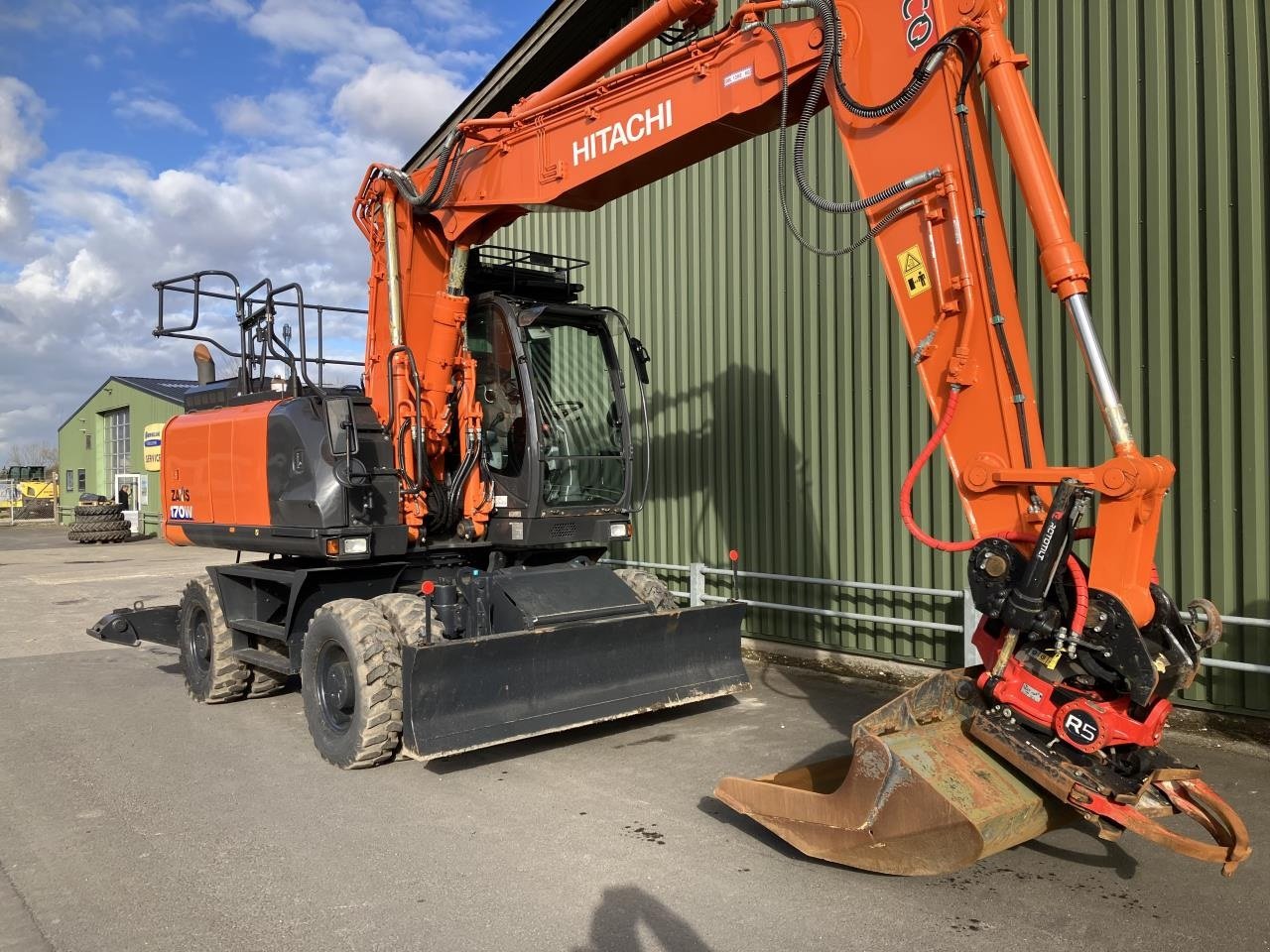 Bagger des Typs Hitachi ZX170W-6, Gebrauchtmaschine in Middelfart (Bild 11)