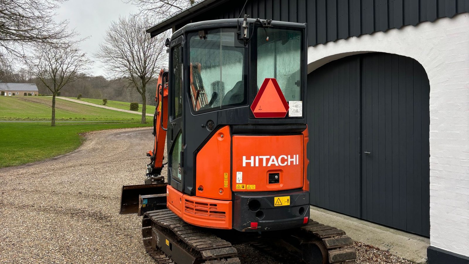 Bagger van het type Hitachi ZX26U-5A CR 26u, Gebrauchtmaschine in Horsens (Foto 3)