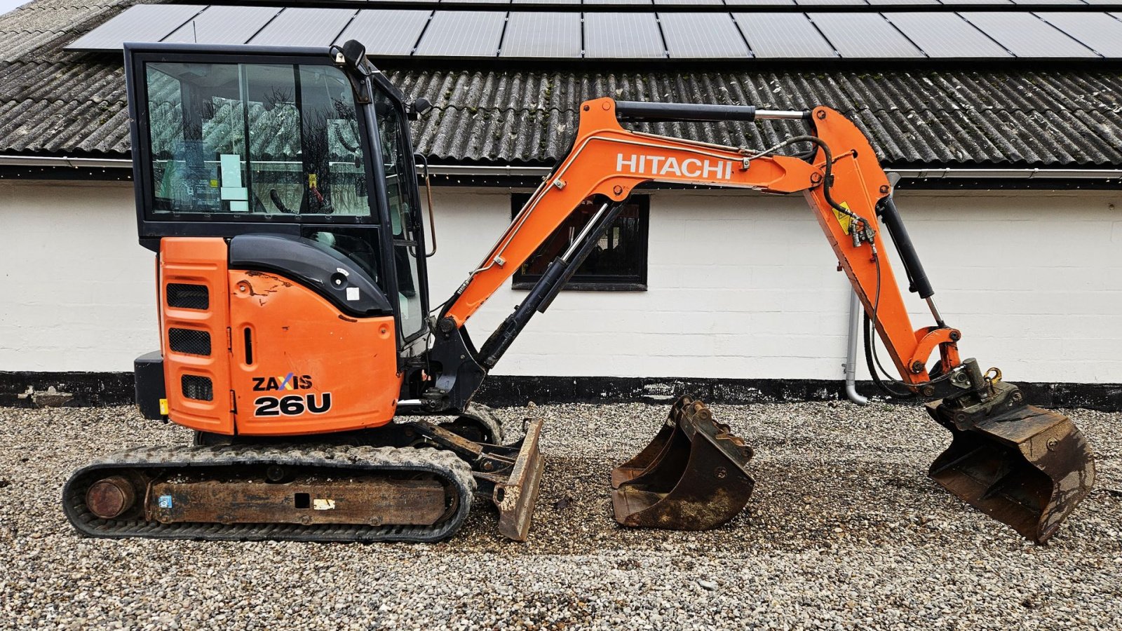 Bagger Türe ait Hitachi ZX26U-5A CR / tiltman skifte og skovlsæt / 4600 timer, Gebrauchtmaschine içinde Arden (resim 1)