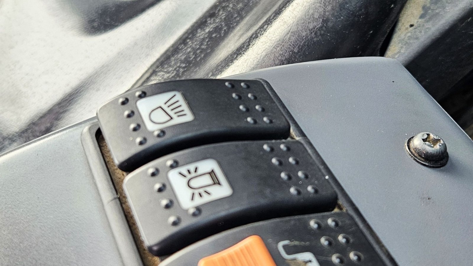 Bagger Türe ait Hitachi ZX26U-5A CR / tiltman skifte og skovlsæt / 4600 timer, Gebrauchtmaschine içinde Arden (resim 20)