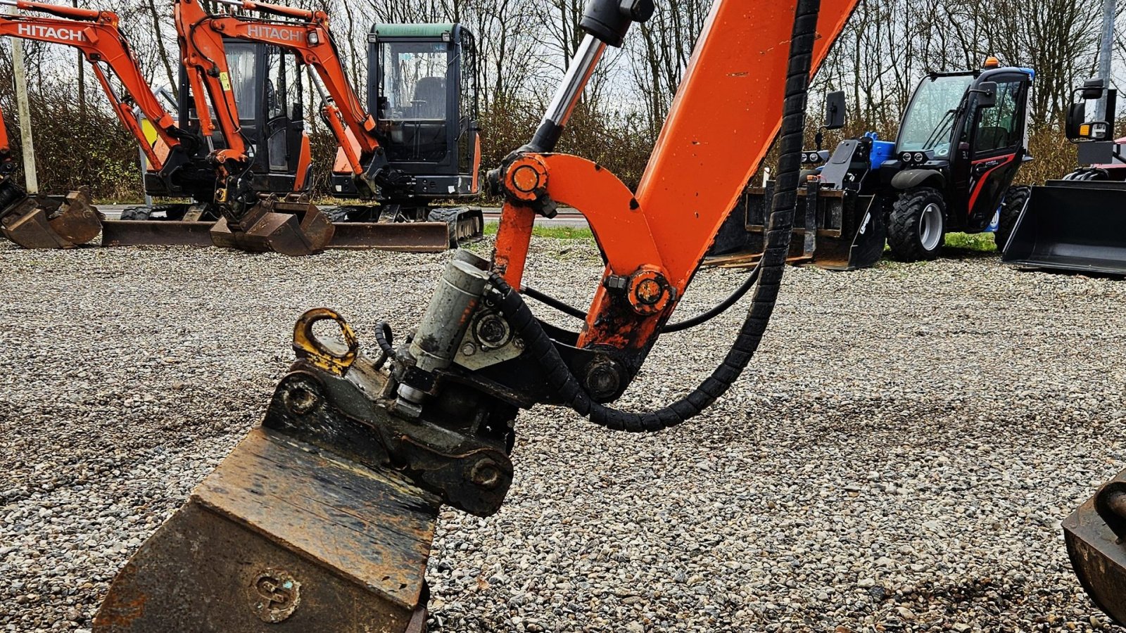 Bagger Türe ait Hitachi ZX26U-5A CR / tiltman skifte og skovlsæt / 4600 timer, Gebrauchtmaschine içinde Arden (resim 10)