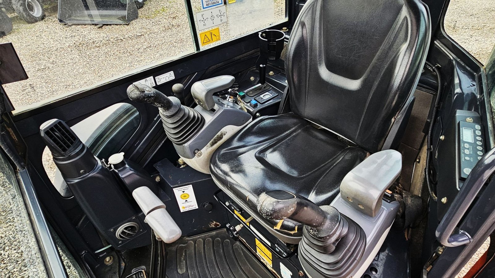 Bagger del tipo Hitachi ZX26U-5A CR / tiltman skifte / skovlsæt / 4600 timer, Gebrauchtmaschine en Arden (Imagen 17)