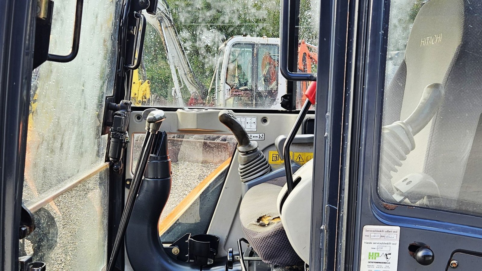 Bagger typu Hitachi ZX27-3 / powertilt og skovlsæt / årgang 2010, Gebrauchtmaschine v Arden (Obrázek 14)