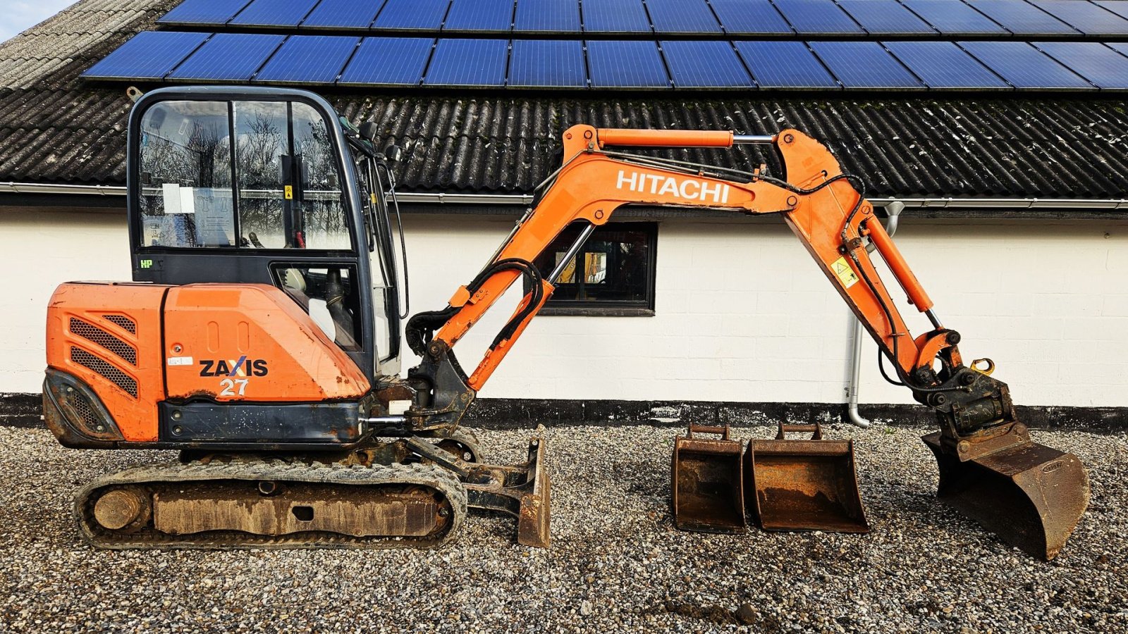 Bagger typu Hitachi ZX27-3 / powertilt og skovlsæt / årgang 2013, Gebrauchtmaschine v Arden (Obrázek 1)
