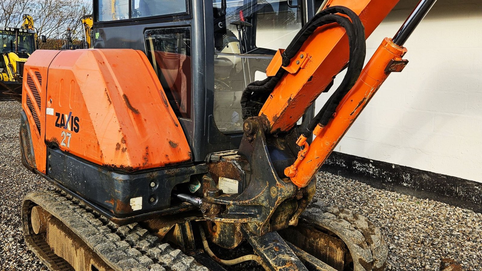 Bagger typu Hitachi ZX27-3 / powertilt og skovlsæt / årgang 2013, Gebrauchtmaschine v Arden (Obrázek 8)