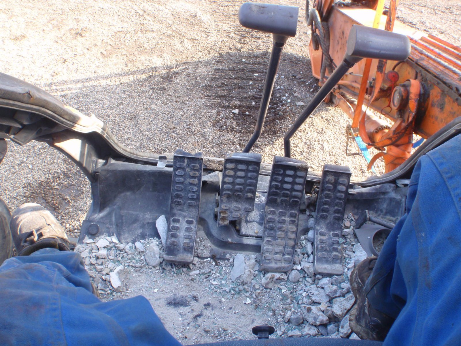 Bagger des Typs Hitachi ZX350LC-3, Gebrauchtmaschine in Viborg (Bild 15)