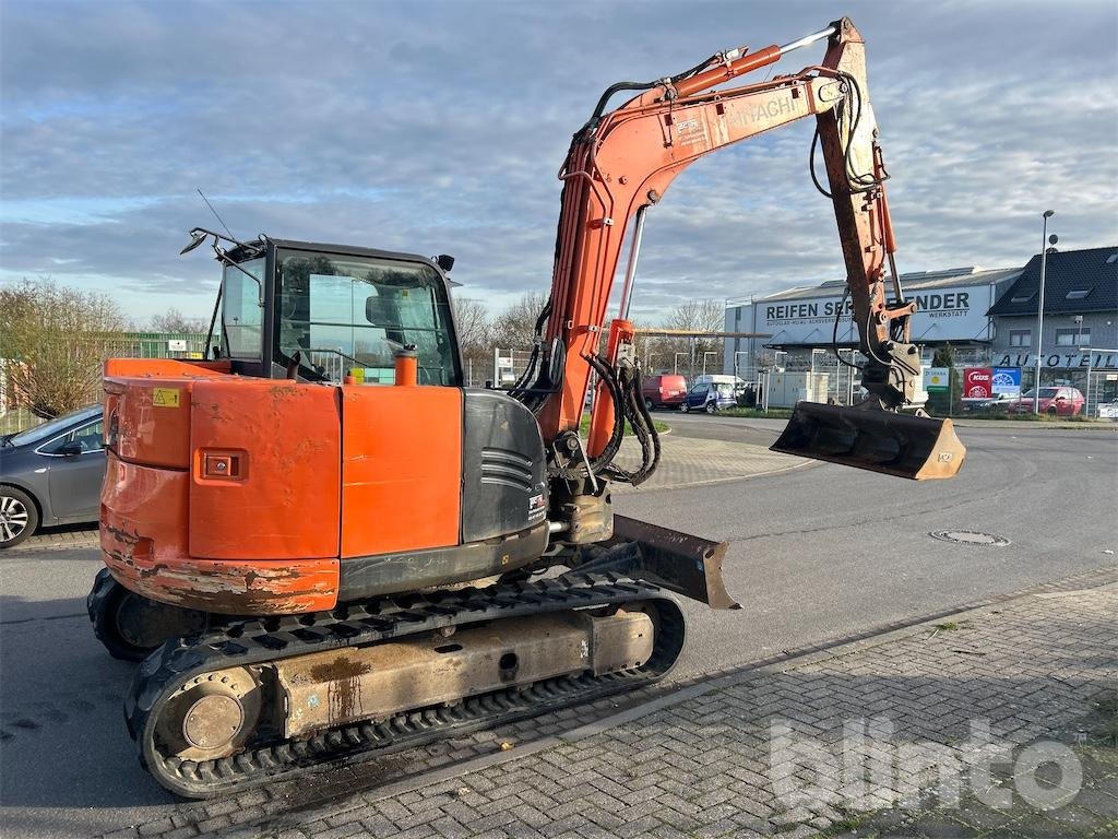 Bagger типа Hitachi ZX85USB-5A, Gebrauchtmaschine в Düsseldorf (Фотография 3)