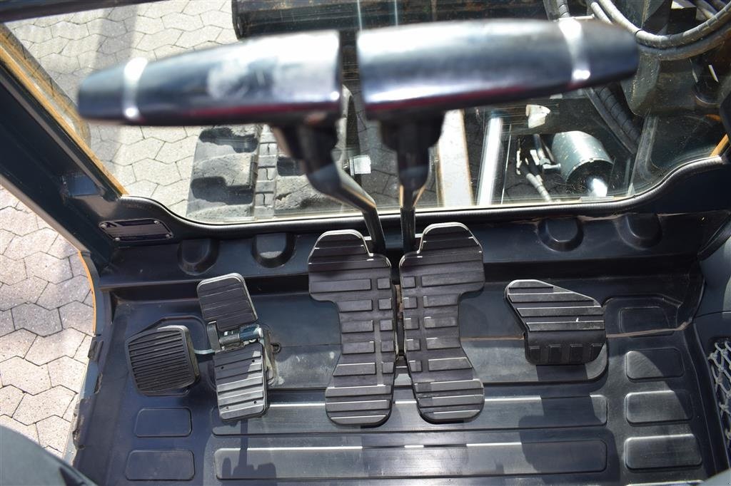 Bagger des Typs Hyundai 80CR-9A, Gebrauchtmaschine in Fredensborg (Bild 19)