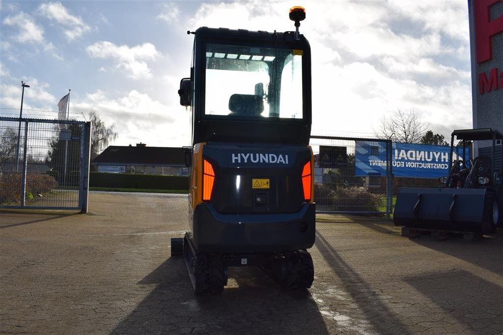 Bagger des Typs Hyundai HX 19A NY MODEL, TILTMAN KOMPAKT S30/150, Gebrauchtmaschine in Fredensborg (Bild 5)