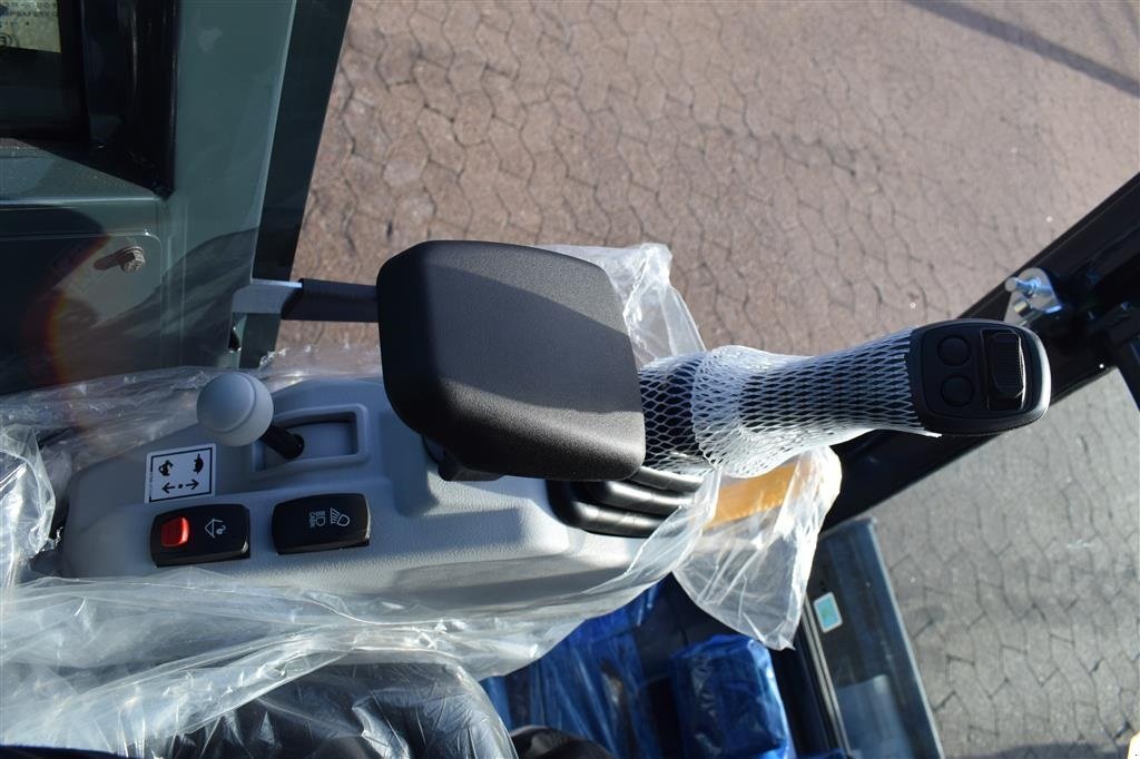 Bagger типа Hyundai HX 25A Z  NY MODEL, Gebrauchtmaschine в Fredensborg (Фотография 11)