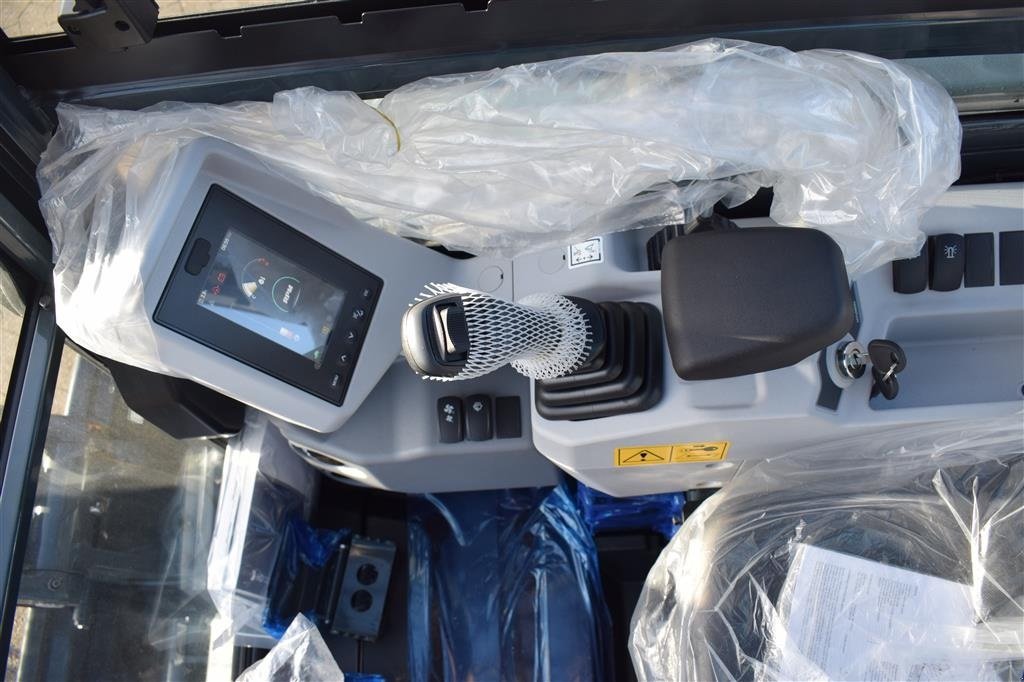 Bagger типа Hyundai HX 25A Z  NY MODEL, Gebrauchtmaschine в Fredensborg (Фотография 9)