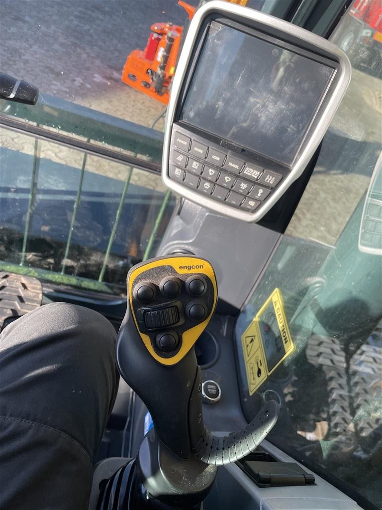 Bagger des Typs Hyundai HX145A LCR  komplet med sav og klipper, Gebrauchtmaschine in Hobro (Bild 11)