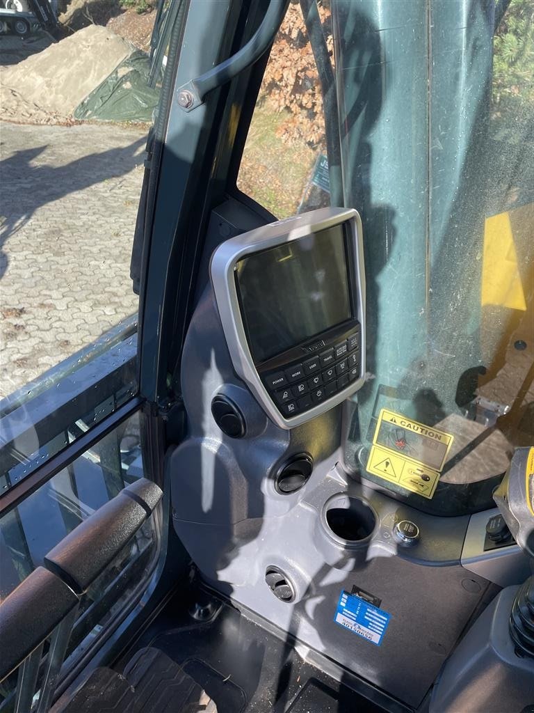 Bagger des Typs Hyundai HX145A LCR  komplet med sav og klipper, Gebrauchtmaschine in Hobro (Bild 10)