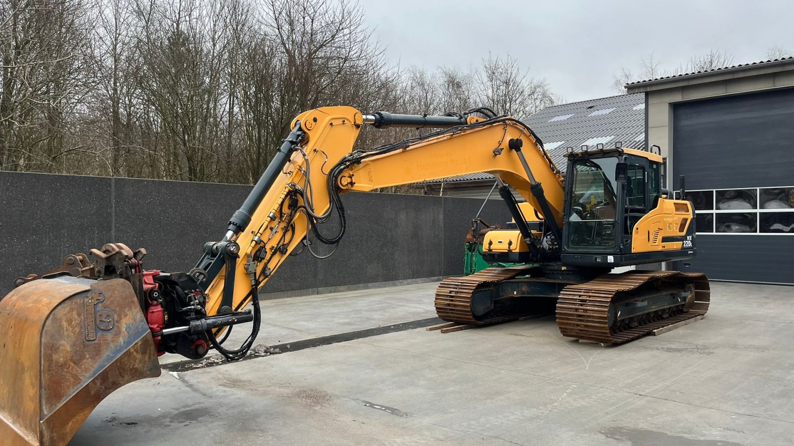 Bagger del tipo Hyundai HX220L  Velholdt maskine, med Rotortilt, S70 skifte og gribeklo samt ICS maskine styresystem., Gebrauchtmaschine en Lintrup (Imagen 1)