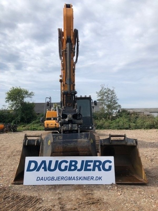 Bagger des Typs Hyundai HX220L, Gebrauchtmaschine in Viborg (Bild 1)