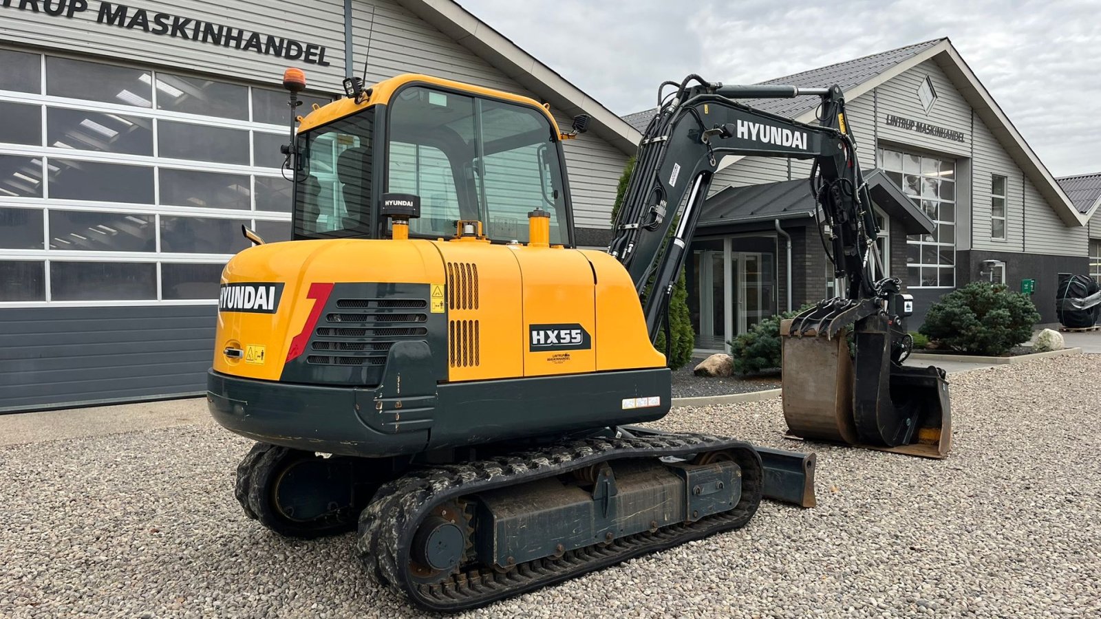 Bagger za tip Hyundai HX55 Med Hydrema skifte og centralsmørring og grab-klo på. Udlejes, også med forkøbsret., Gebrauchtmaschine u Lintrup (Slika 19)