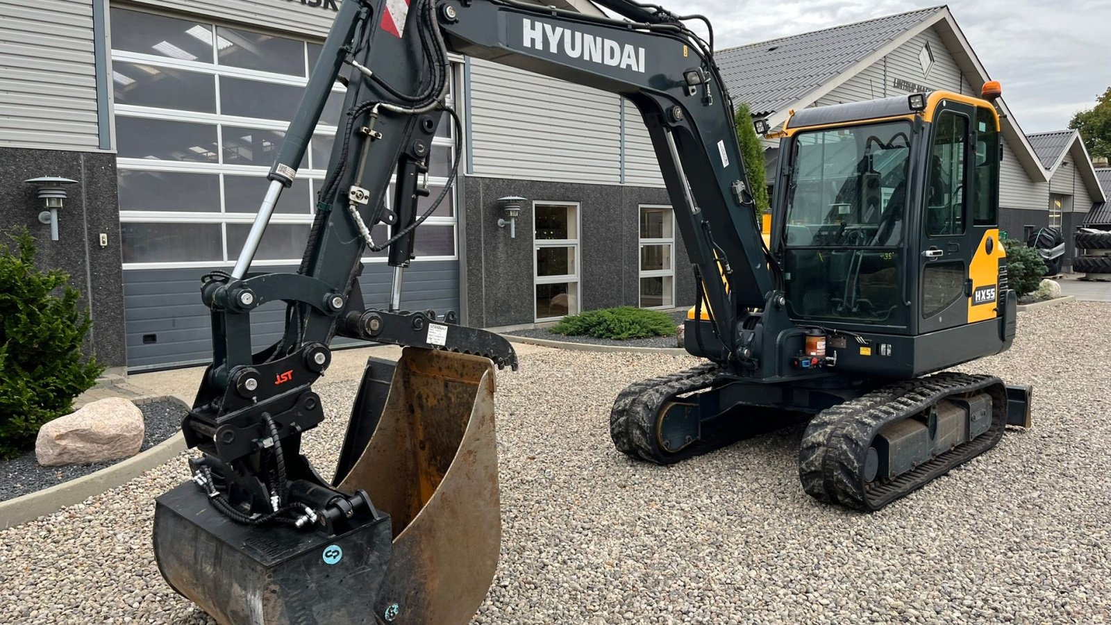 Bagger za tip Hyundai HX55 Med Hydrema skifte og centralsmørring og grab-klo på. Udlejes, også med forkøbsret., Gebrauchtmaschine u Lintrup (Slika 11)