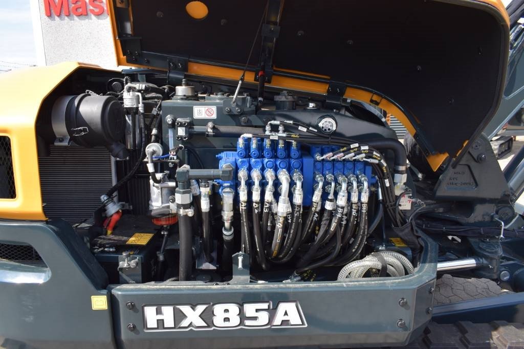 Bagger des Typs Hyundai HX85A, Gebrauchtmaschine in Fredensborg (Bild 5)