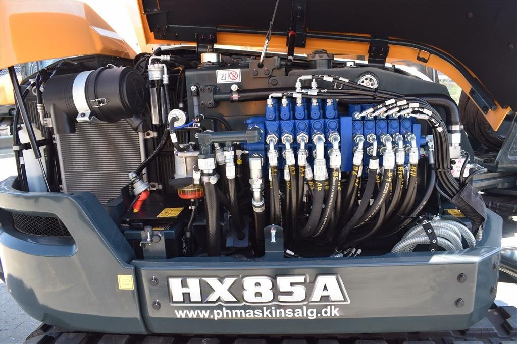 Bagger des Typs Hyundai HX85A, Gebrauchtmaschine in Fredensborg (Bild 13)