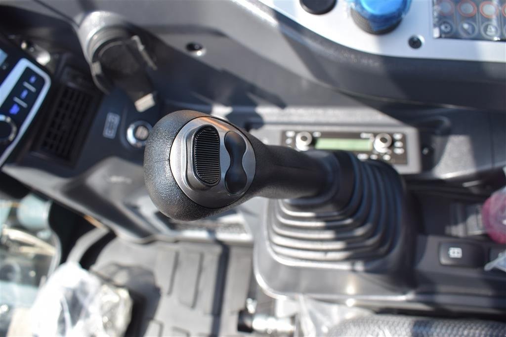 Bagger des Typs Hyundai HX85A, Gebrauchtmaschine in Fredensborg (Bild 17)