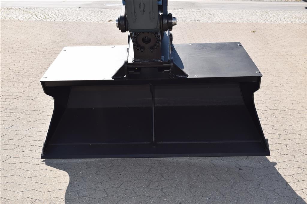 Bagger des Typs Hyundai HX85A, Gebrauchtmaschine in Fredensborg (Bild 21)