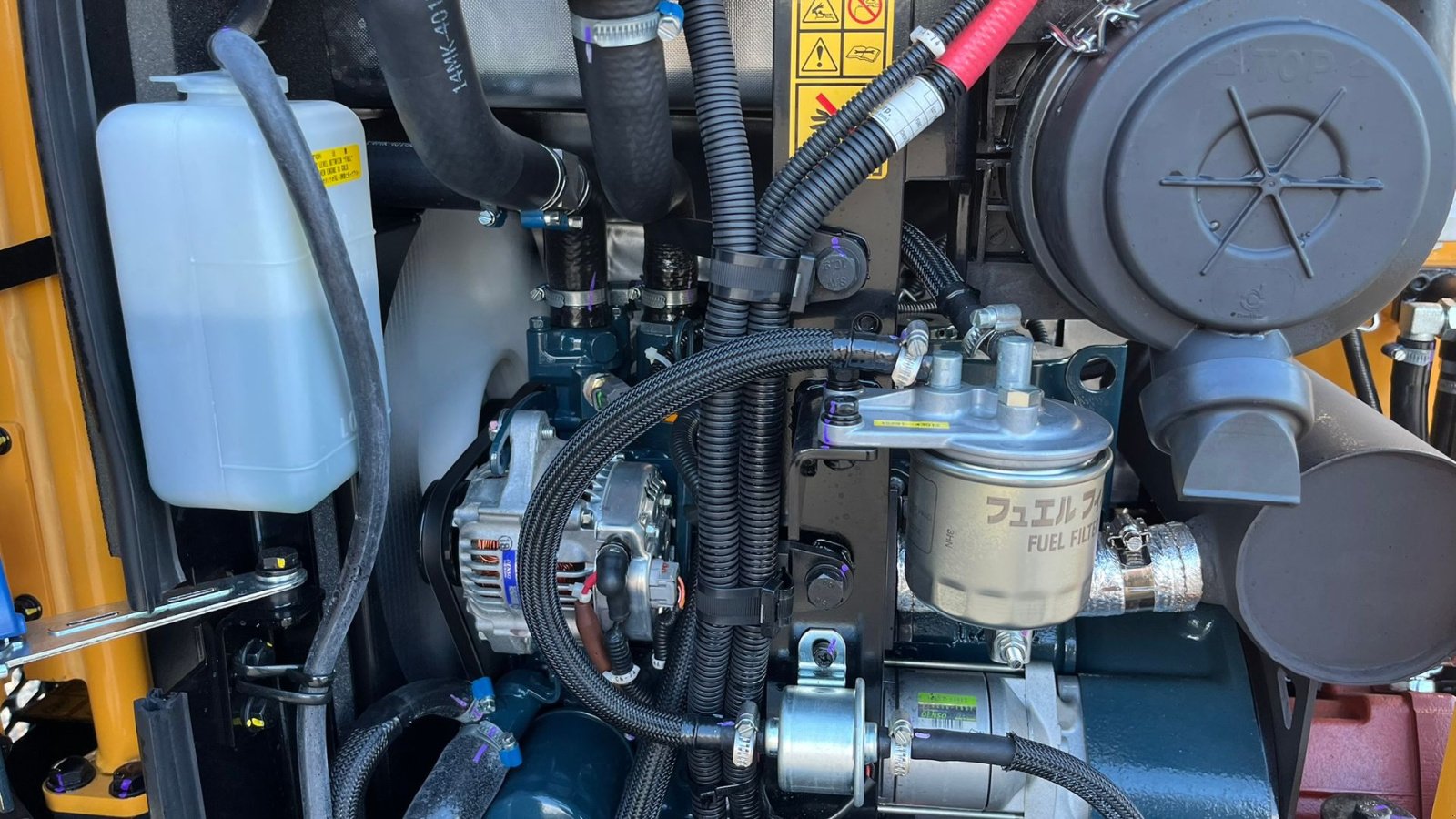 Bagger typu Hyundai R25Z-9AK Robex med Tilt-Mann tilt skifte samt Engcon skovl. Udlejes, også med forkøbsret., Gebrauchtmaschine v Lintrup (Obrázek 21)