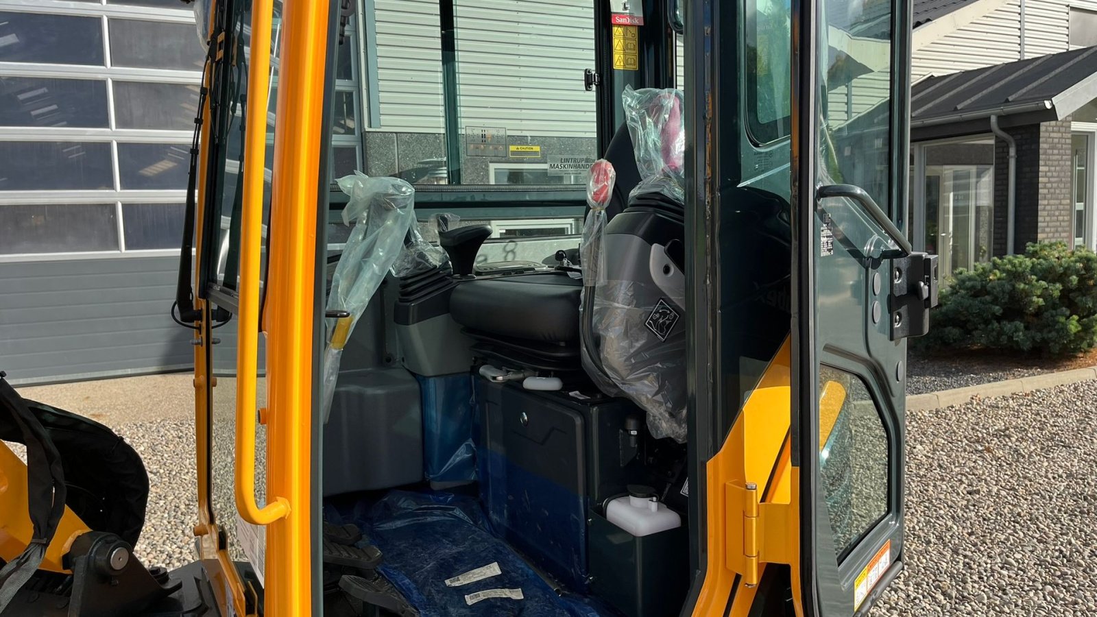 Bagger typu Hyundai R25Z-9AK Robex med Tilt-Mann tilt skifte samt Engcon skovl. Udlejes, også med forkøbsret., Gebrauchtmaschine v Lintrup (Obrázek 9)