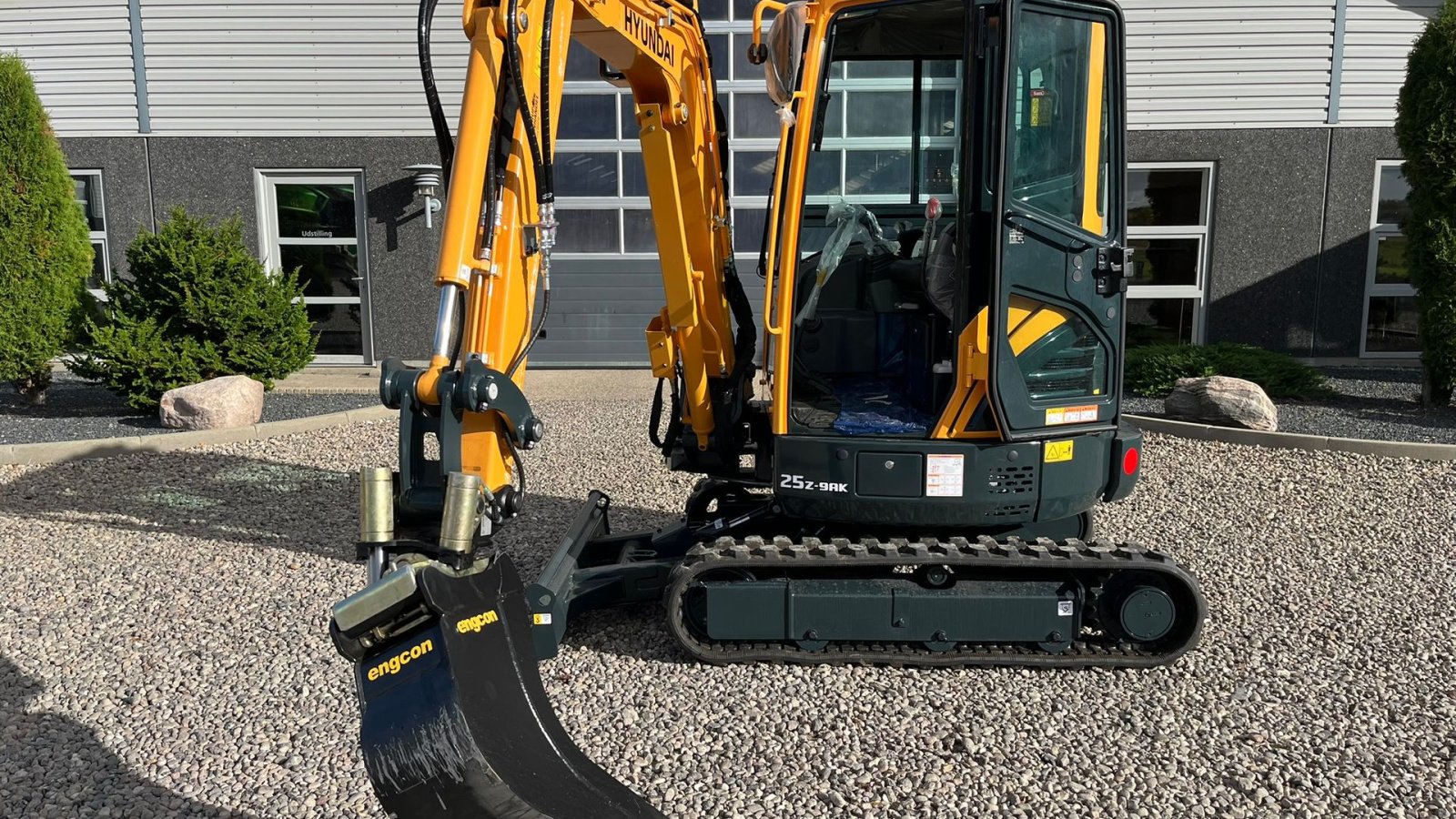 Bagger typu Hyundai R25Z-9AK Robex med Tilt-Mann tilt skifte samt Engcon skovl. Udlejes, også med forkøbsret., Gebrauchtmaschine v Lintrup (Obrázek 13)