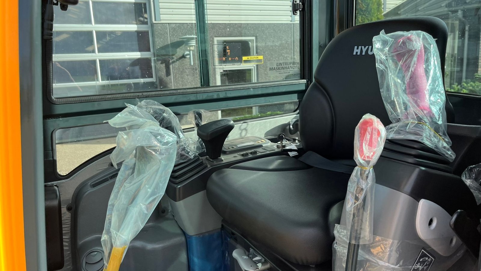 Bagger typu Hyundai R25Z-9AK Robex med Tilt-Mann tilt skifte samt Engcon skovl. Udlejes, også med forkøbsret., Gebrauchtmaschine v Lintrup (Obrázek 10)