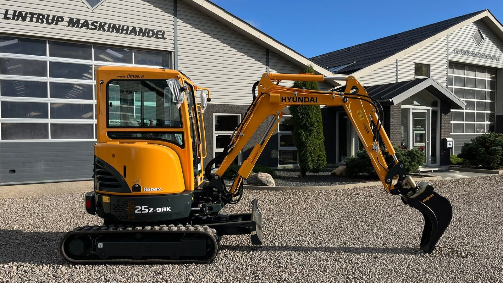 Bagger typu Hyundai R25Z-9AK Robex med Tilt-Mann tilt skifte samt Engcon skovl. Udlejes, også med forkøbsret., Gebrauchtmaschine v Lintrup (Obrázek 24)