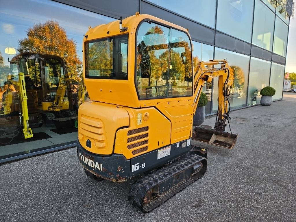 Bagger typu Hyundai Robex 16-9, Gebrauchtmaschine v Fårevejle (Obrázek 3)