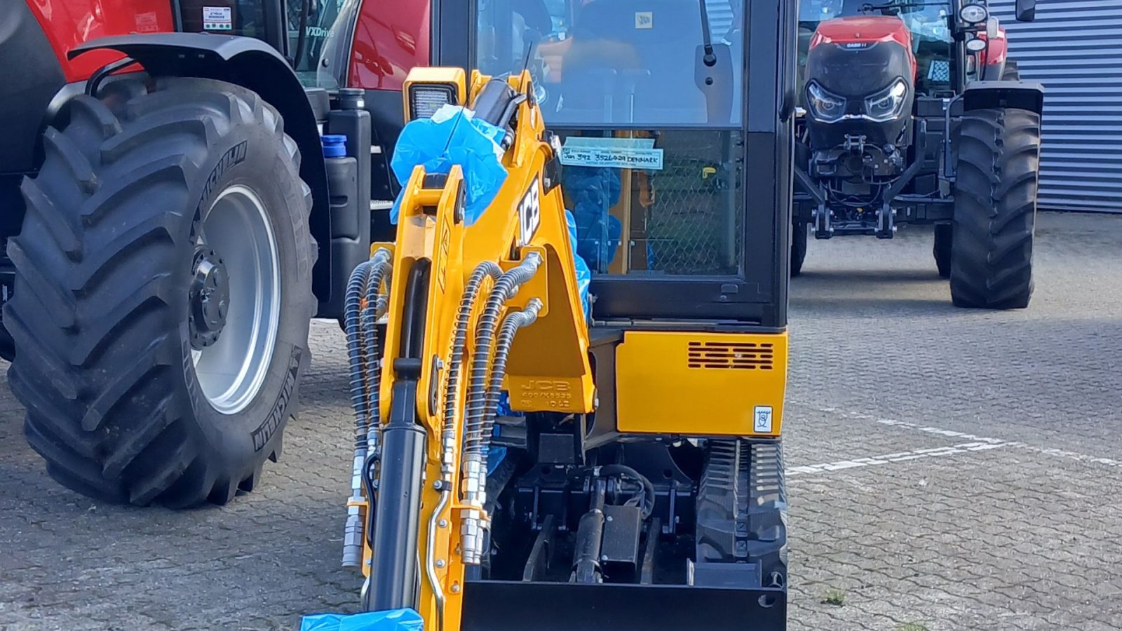 Bagger of the type JCB 19 C 1, Gebrauchtmaschine in Horsens (Picture 3)