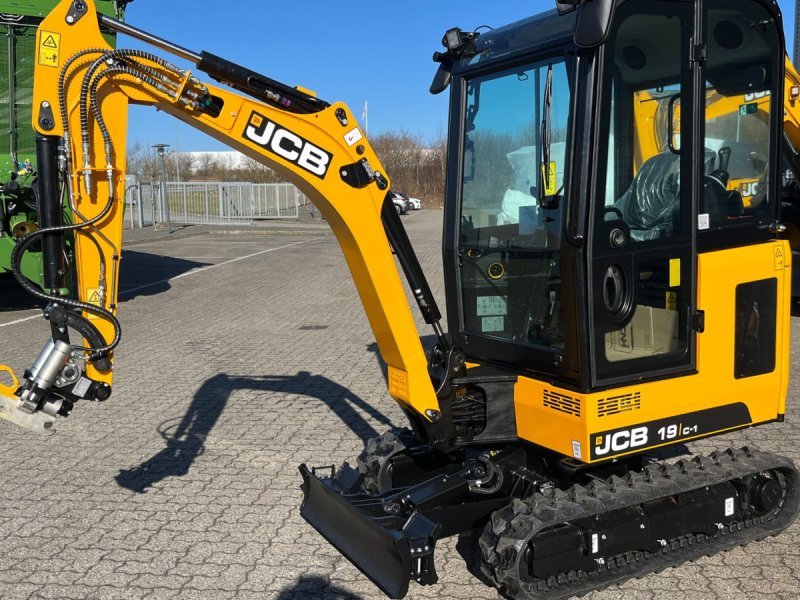 Bagger typu JCB 19 C-1, Gebrauchtmaschine v Horsens