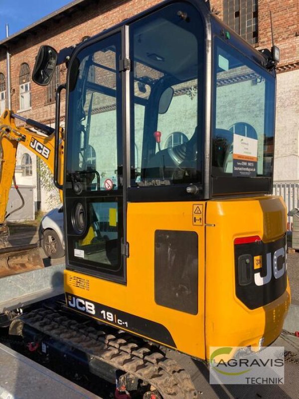 Bagger des Typs JCB 19C-1, Gebrauchtmaschine in Oschersleben (Bild 2)