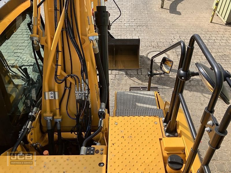 Bagger of the type JCB 220X mit Wolff Abbruchgitter, Gebrauchtmaschine in Frechen (Picture 17)