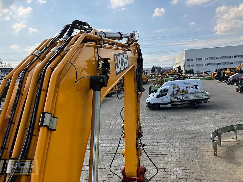 Bagger of the type JCB 220X mit Wolff Abbruchgitter, Gebrauchtmaschine in Frechen (Picture 24)