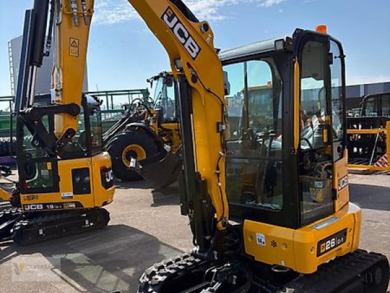 Bagger des Typs JCB 26C-1, Neumaschine in Colmar-Berg (Bild 1)