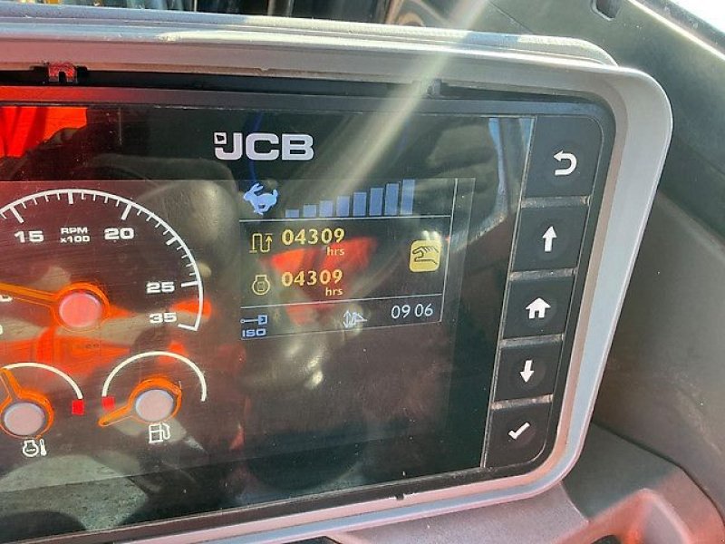 Bagger of the type JCB 48Z-1, Gebrauchtmaschine in Kaunas (Picture 7)