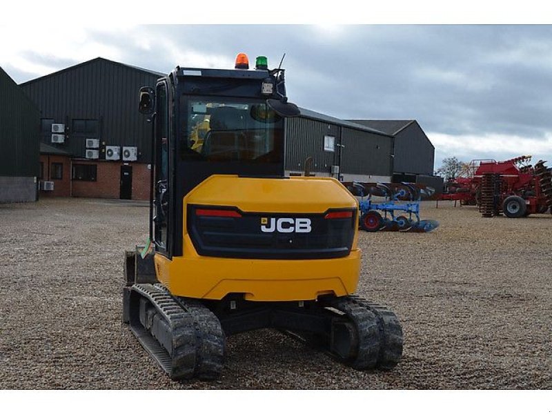 Bagger des Typs JCB 55Z-1, Gebrauchtmaschine in Kaunas (Bild 3)