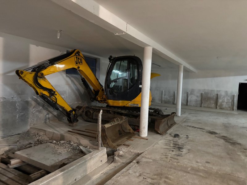 Bagger от тип JCB 8080, Gebrauchtmaschine в Wieselburg (Снимка 1)