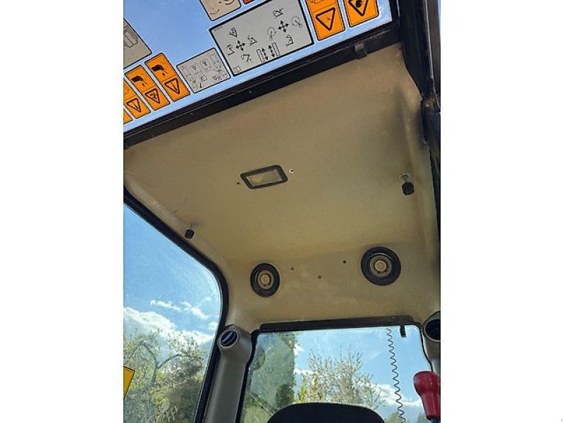 Bagger a típus JCB 85Z-1, Gebrauchtmaschine ekkor: Kaunas (Kép 18)