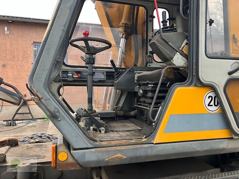 Bagger tip JCB JS 130 W Mobilbagger + Zubehör, Gebrauchtmaschine in Salsitz (Poză 13)