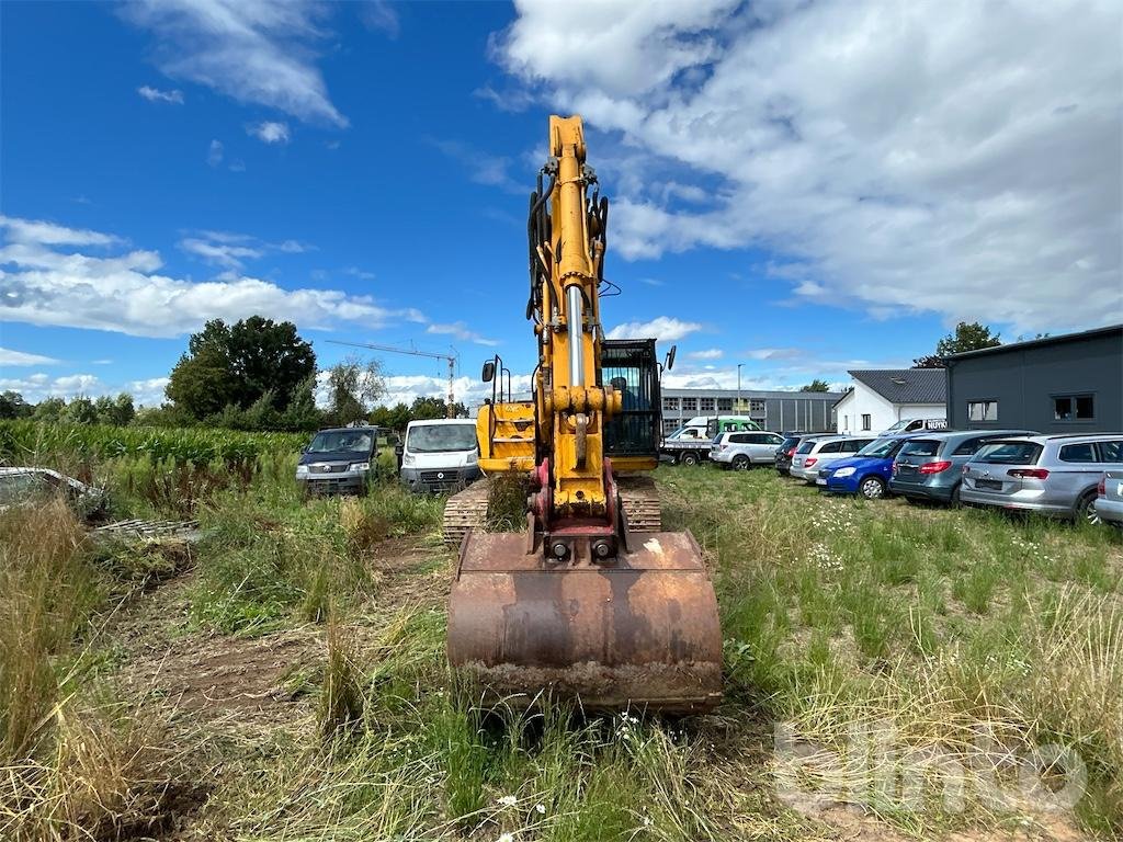 Bagger a típus JCB JZ 235 LC, Gebrauchtmaschine ekkor: Düsseldorf (Kép 3)