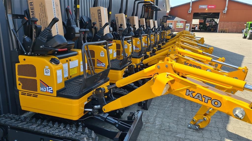 Bagger du type Kato 12 VXE, Gebrauchtmaschine en Ribe (Photo 3)