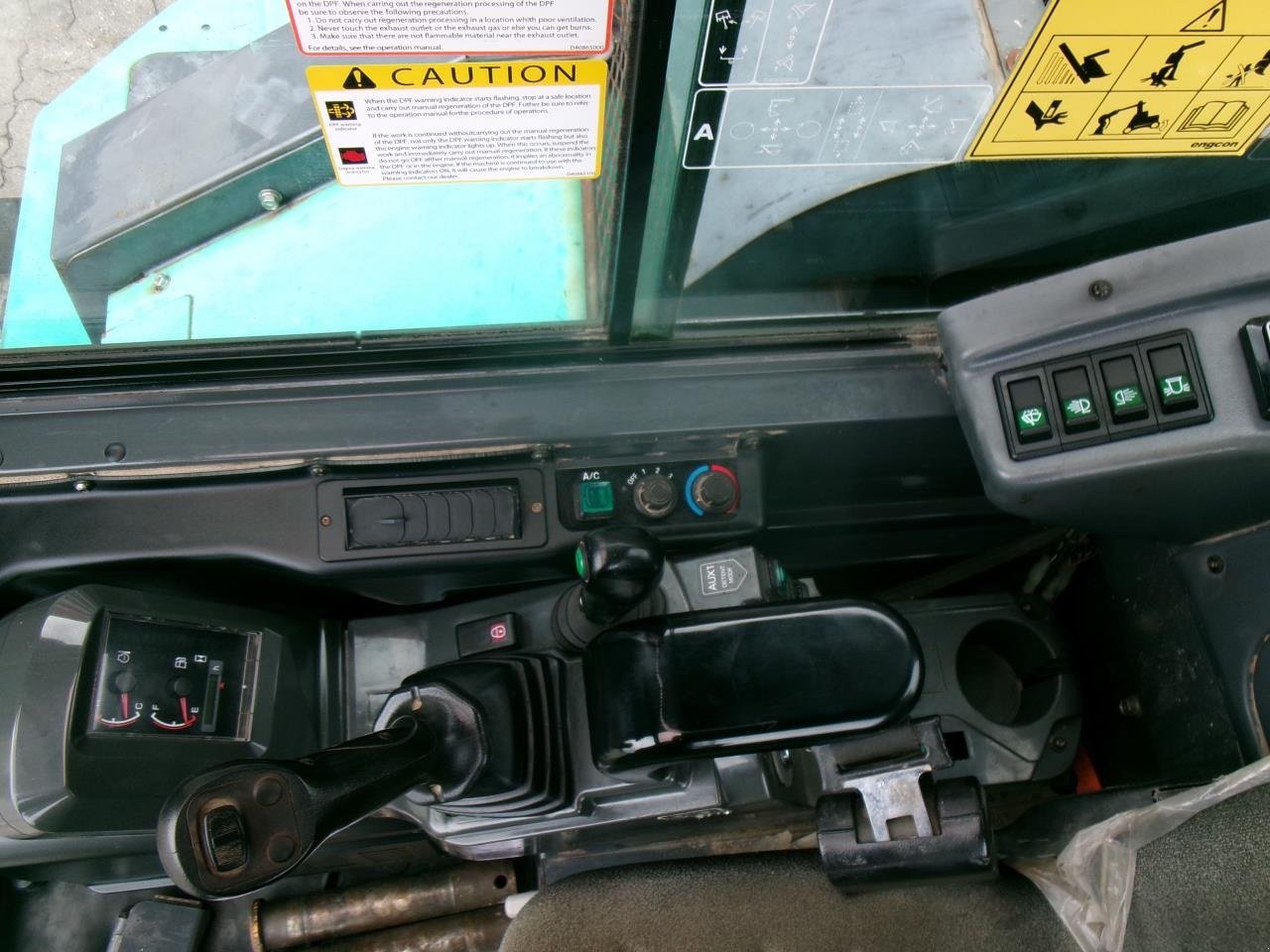 Bagger typu Kato 85V5, Gebrauchtmaschine v Ribe (Obrázek 4)